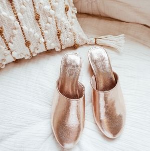 ANTHRO CHARLOTTE STONE Metallic Slip On Mules sz 6